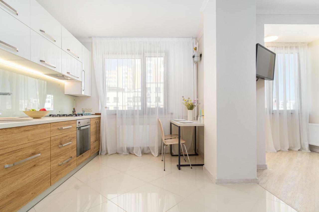 Lakki Apartment Odesa Exterior foto